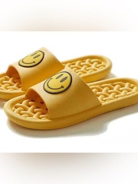 New Cute Trendy Smiley Face Slide Sandals